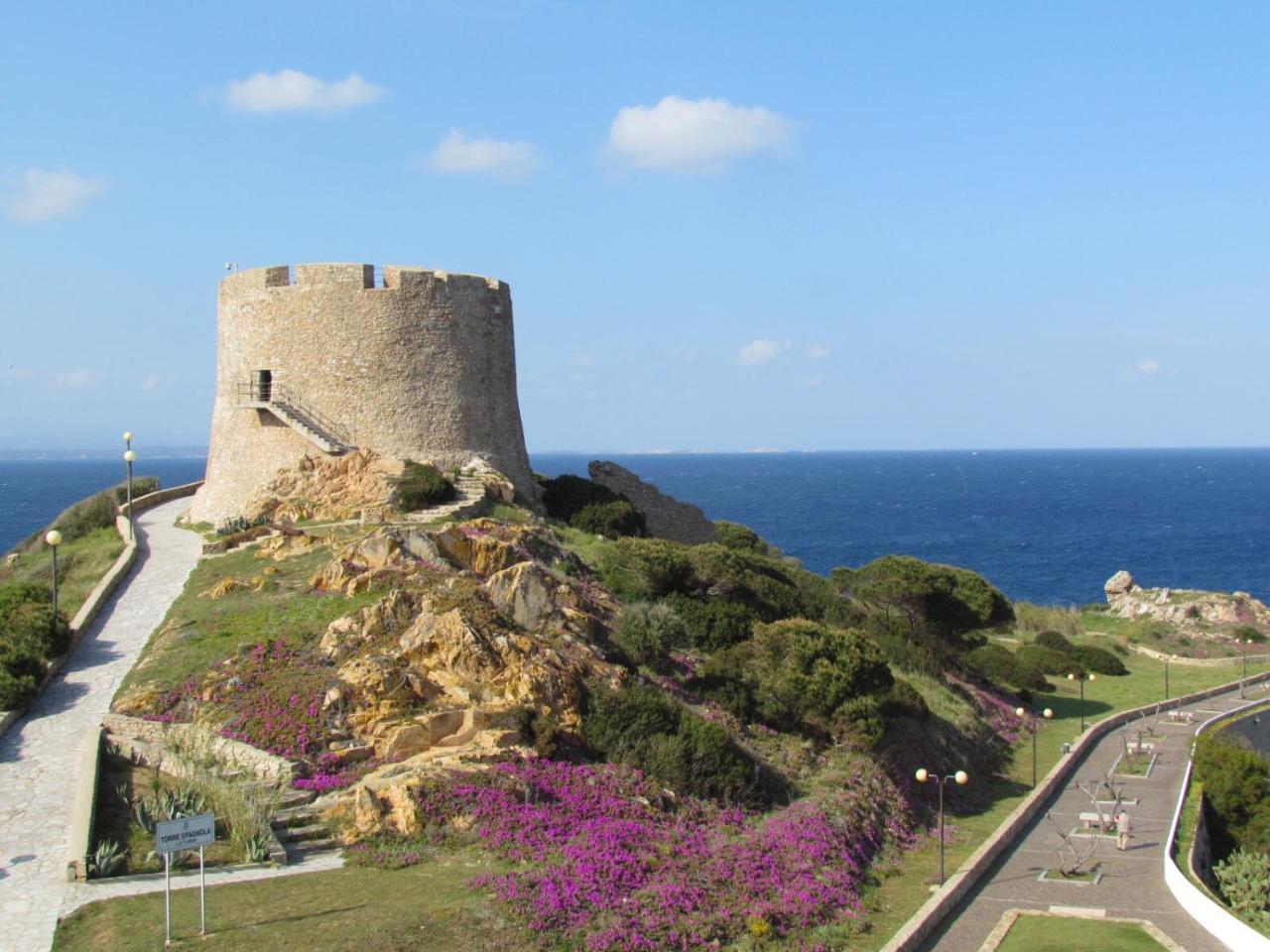 Hotel Canne Al Vento Santa Teresa Gallura Exterior foto